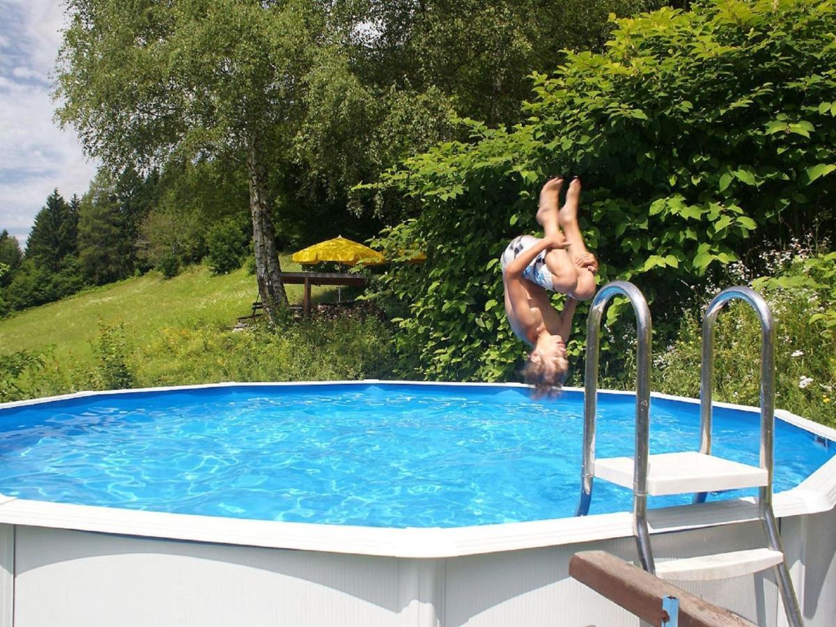 Holiday Home In Jenig Carinthia With Pool Екстер'єр фото